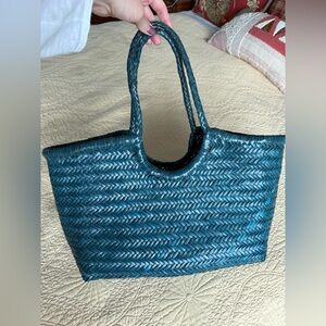 Dragon Diffusion Woven Tote